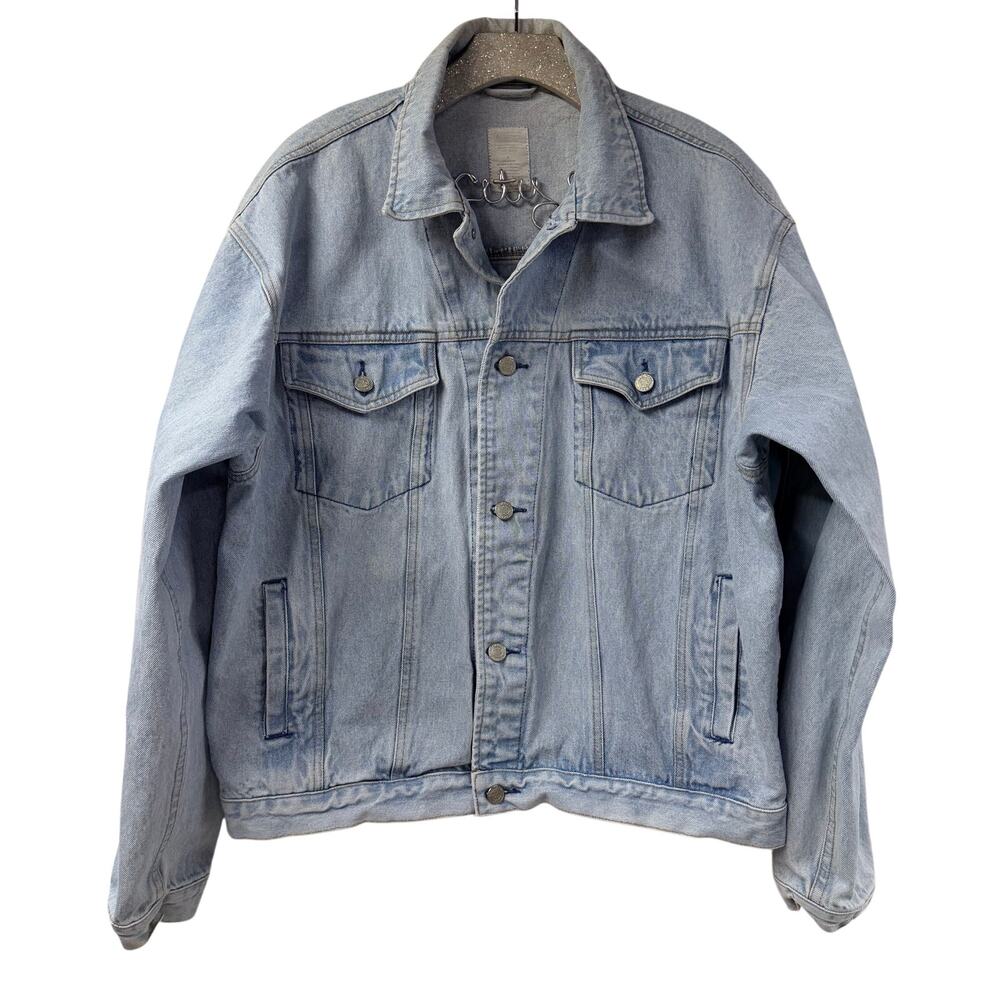 Old Navy Light Wash Jean Jacket Trucker Fit Large y2k 100% Cotton